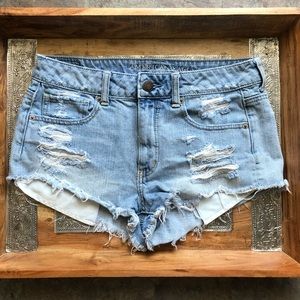 American Eagle Distressed Denim Shorts 6 Frayed
